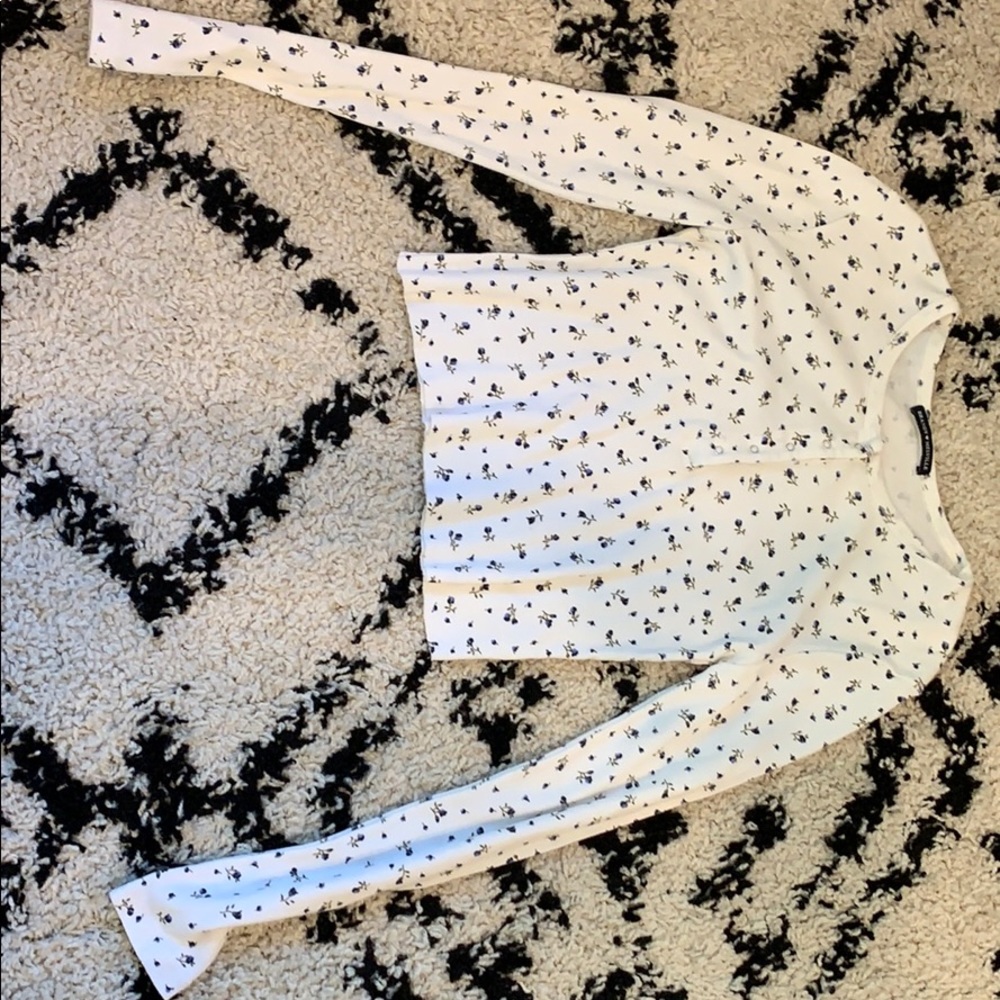brandy melville floral long sleeve top